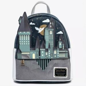 Loungefly Harry Potter Hogwarts Castle Backpack